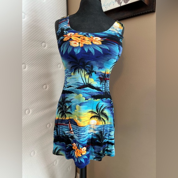 ✨SOLD - Vintage Tropical Print Tank Dress - Picture 3 of 6